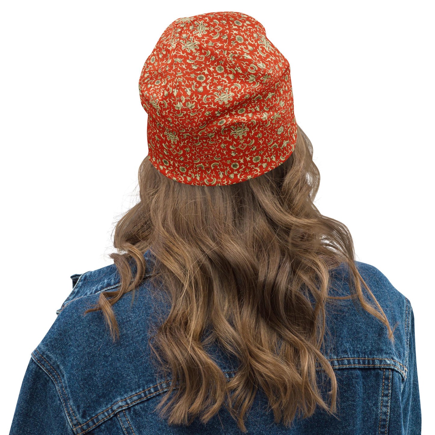 Vintage Red Scroll Floral Slouchy Beanie – Ornate Baroque Botanical Print Hat, Soft Lightweight Skull Cap, Retro Arts & Crafts Style Unisex